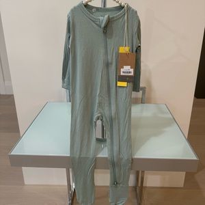 KYTE Baby Onzie Size 6-12M